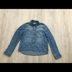 Beautiful Jean shirt with lightning flashes
